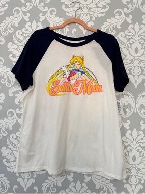 •  Torrid Hybrid Apparel Sailor Moon Cotton Raglan Tee